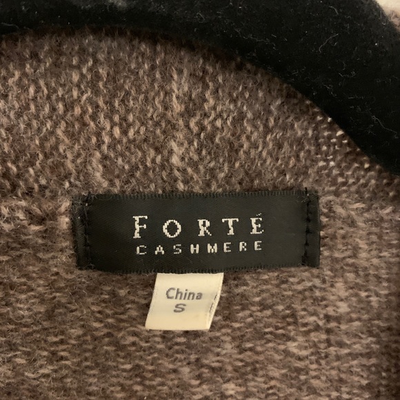 Forte Cashmere Cardigan - Picture 2 of 9